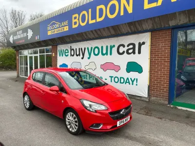 Begagnad Vauxhall Corsa 2016 Röd Halvkombi