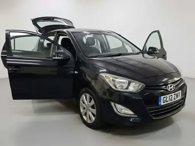 Used Hyundai i20 Style 101 HP (74 kW) 2012 Black Hatchback