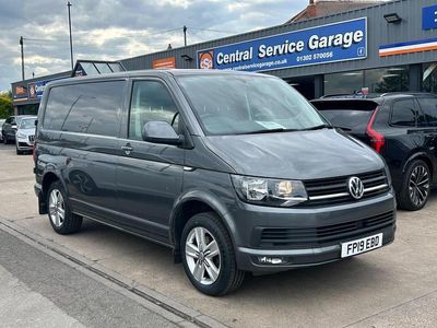 Begagnad VW Transporter Highline 148 HK (108 kW) 2019 Grå Van