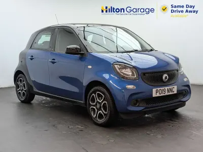 Used Smart ForFour Premium 90 HP (66 kW) 2019 Black Hatchback