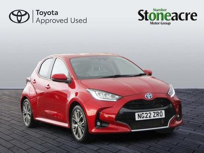Used Toyota Yaris Hybrid 113 HP (83 kW) 2022 Red Hatchback