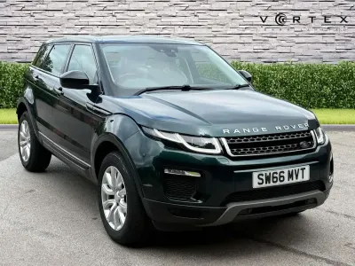 Used Land Rover Range Rover evoque SE 150 HP (110 kW) 2017 Green Estate
