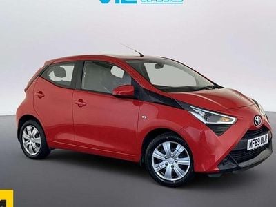 Used Toyota Aygo X-play 72 HP (52 kW) 2019 Red Hatchback