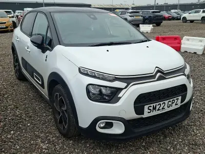 Used Citroën C3 PureTech 83 HP (61 kW) 2022 White Hatchback