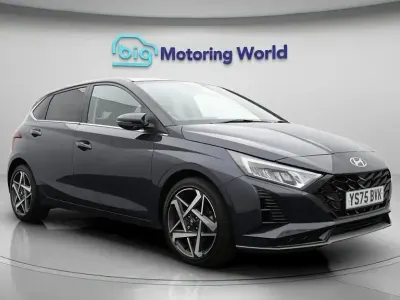 Used Hyundai i20 Premium 100 HP (73 kW) 2025 Grey Hatchback