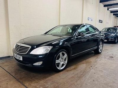 Black Used 2009 Mercedes S320 Sedan | £5,750 (Fair price)