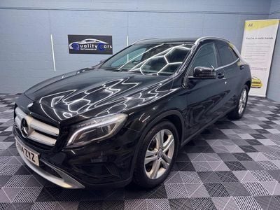 Mercedes GLA220