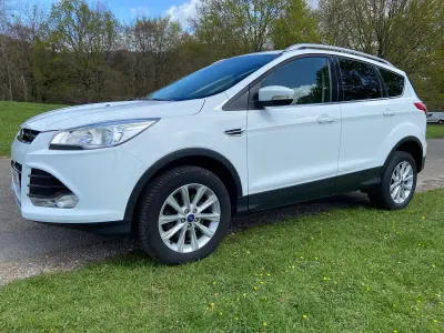 Used Ford Kuga Titanium 150 HP (110 kW) 2015 White SUV