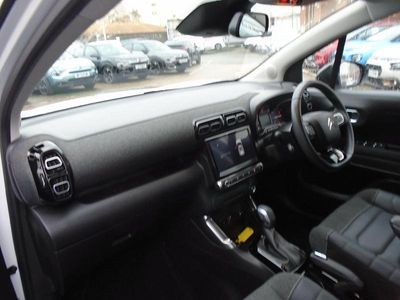 White Used 2022 Citroën C3 Aircross PureTech SUV | £13,995 (Fair price)