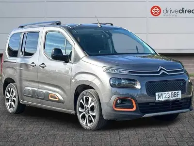 Usado Citroën e-Berlingo XTR 100 kW (136 CV) 2023 Gris Monovolumen