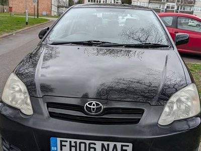 Usado Toyota Corolla 110 HP (80 kW) 2006 Preto Citadino
