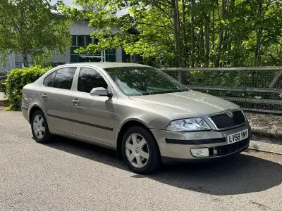 Used Skoda Octavia Elegance 140 HP (102 kW) 2008 Beige Hatchback