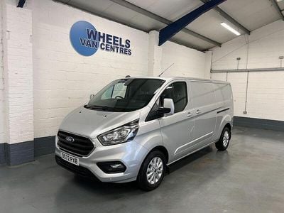 Used Ford Transit Custom Limited 130 HP (95 kW) 2022 Silver Van