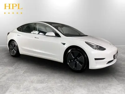 Used Tesla Model 3 Standard Range Plus 177 kW (241 HP) 2022 White Sedan