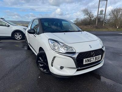 Used DS Automobiles DS3 Connected Chic 110 HP (80 kW) 2017 White Hatchback