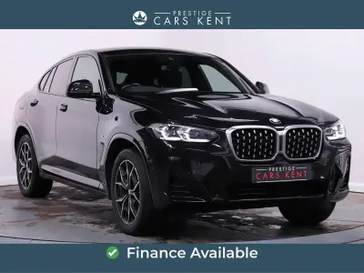 Gebraucht BMW X4 M Sport 190 PS (139 kW) 2022 Schwarz SUV