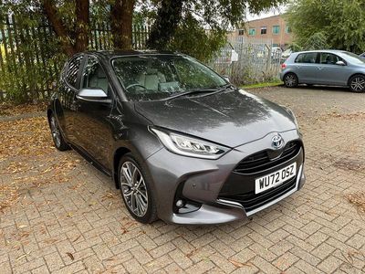 Second-hand Toyota Yaris Hybrid 116 CP (85 kW) 2022 Gri Hatchback