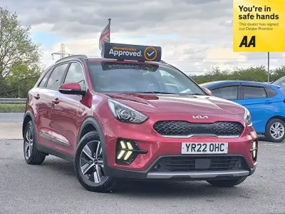 Used Kia Niro 139 HP (102 kW) 2022 Red SUV