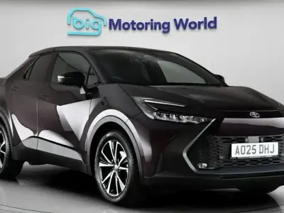 Used Toyota C-HR Design 140 HP (102 kW) 2025 Purple SUV