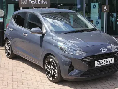 Used Hyundai i10 Premium 79 HP (58 kW) 2025 Grey Hatchback