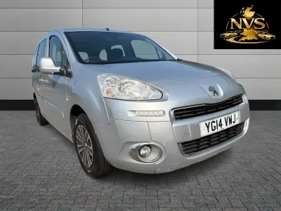Used Peugeot TePee S 2014 Silver MPV