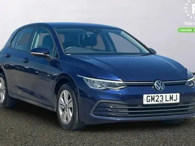 Used VW Golf VIII Pro 116 HP (85 kW) 2023 Blue Hatchback