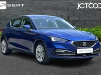 Used Seat Leon SE Dynamic 128 HP (94 kW) 2020 Blue Hatchback