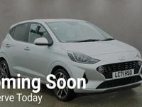 Used Hyundai i10 Premium 67 HP (49 kW) 2021 Silver Hatchback