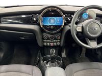 Usado Mini Cooper Classic 134 HP (98 kW) 2023 Azul Citadino