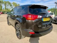 Used Toyota RAV4 151 HP (111 kW) 2015 Brown SUV