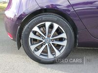 Used Renault Zoe GT-Line 100 kW (136 HP) 2021 Mauve/purple Hatchback