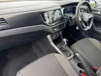 Second-hand VW Polo Life 95 CP (69 kW) 2025 Negru Hatchback