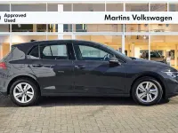 Begagnad VW Golf VIII Life 130 HK (95 kW) 2024 Grå Halvkombi
