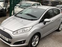 Used Ford Fiesta Zetec 82 HP (60 kW) 2014 Silver Hatchback