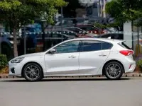 Used Ford Focus ST-Line 125 HP (91 kW) 2022 Silver Hatchback