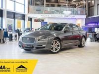 Used Jaguar XJ Premium Luxury 300 HP (220 kW) 2017 Grey Sedan