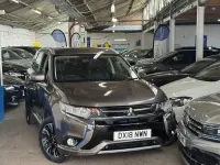 Used Mitsubishi Outlander P-HEV 200 HP (147 kW) 2018 Brown Estate