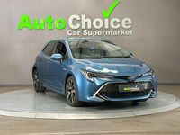 Used Toyota Corolla 122 HP (89 kW) 2019 Blue Hatchback