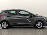 Begagnad Ford Fiesta Zetec 101 HK (74 kW) 2019 Grå Halvkombi
