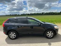 Used Volvo XC60 SE 2011 Black SUV