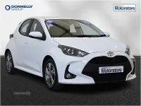 Used Toyota Yaris 116 HP (85 kW) 2024 White Hatchback