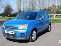 Used Ford Fusion Zetec 2009 Blue Hatchback