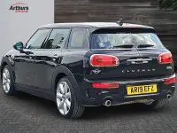 Używany Mini Cooper S Clubman Exclusive 2019 Czarny Kombi