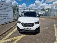 Used Vauxhall Combo Edition 100 HP (73 kW) 2020 White MPV