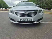 Usado Vauxhall Insignia Elite 163 CV (119 kW) 2015 Plateado Familiar