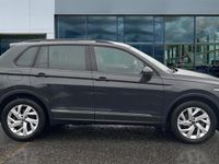 Used VW Tiguan Life 150 HP (110 kW) 2022 Urano grey SUV