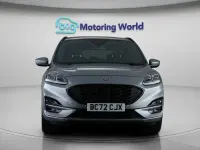 Usado Ford Kuga ST-Line X 150 CV (110 kW) 2023 Plateado SUV
