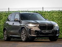 Neu BMW X5 M Sport 352 PS (258 kW) 2025 Grau SUV