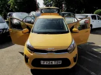 Used Kia Picanto 66 HP (48 kW) 2024 Yellow Hatchback