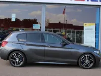 Begagnad BMW 118 Efficient Dynamics 136 HK (100 kW) 2019 Grå Halvkombi
